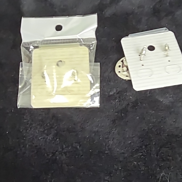 Chic Silver and Green Teardrop Earrings Bundle - Picture 3 of 3